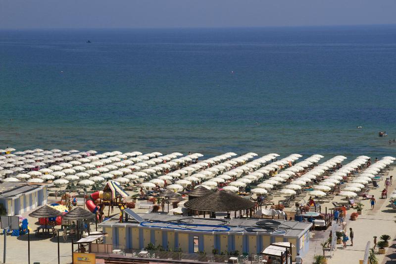 Hotel Costa Verde Milano Marittima Bagian luar foto